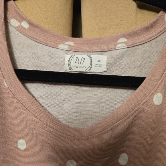Maurices 4x 24/7 Pink Ruffle Polka Dot Tee - Picture 4 of 5